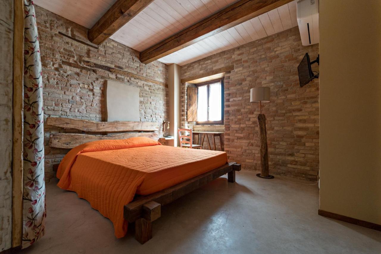 Il Castello Affittacamere Montecosaro  Экстерьер фото